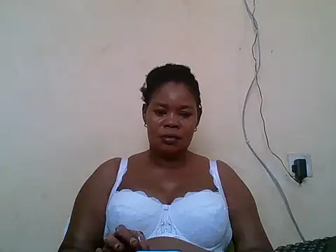 ANALQUEEN4 online show from 10/20/25, 06:59