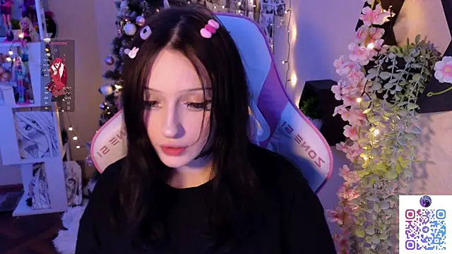 Snapshot of hikmurr chatting on 02/17/25, 05:55 hikmurr online show from 02/17/25, 05:55