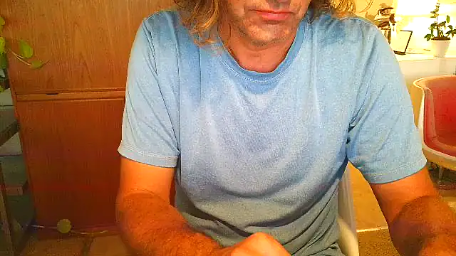 costanza7070 online show from 09/29/25, 01:56