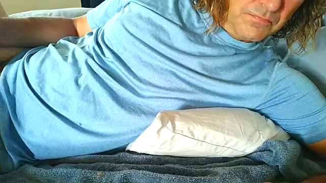 costanza7070 online show from 10/20/25, 11:27