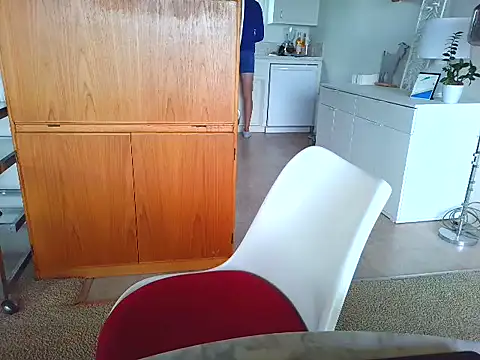 costanza7070 online show from 10/26/25, 04:51