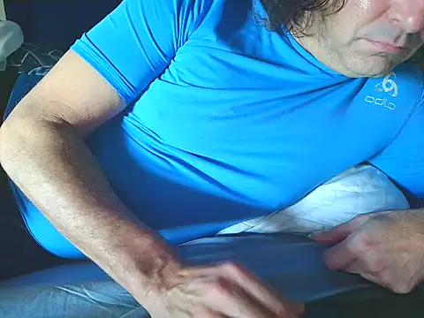 costanza7070 online show from 01/18/26, 08:56