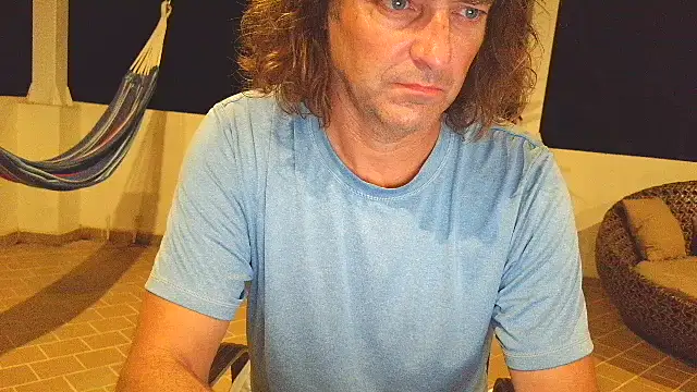 costanza7070 online show from 04/15/26, 01:22