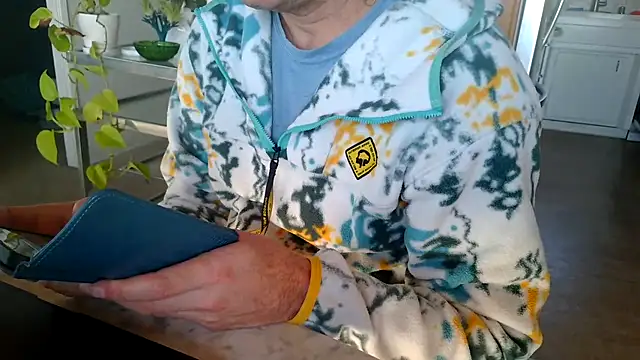 costanza7070 online show from 02/24/25, 09:52