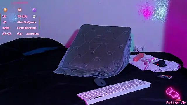 Piggy Eddy online show from 03/15/26, 02:35