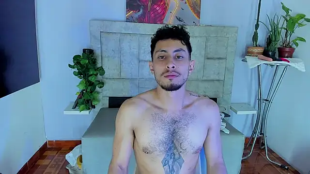 Piggy Eddy online show from 10/17/25, 08:10