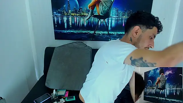 Piggy Eddy online show from 09/19/25, 08:46