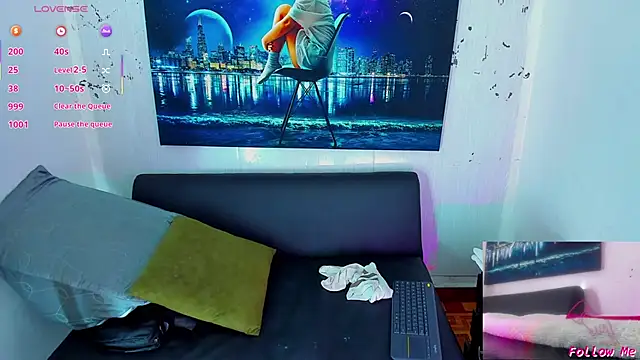 Piggy Eddy online show from 11/06/25, 09:30