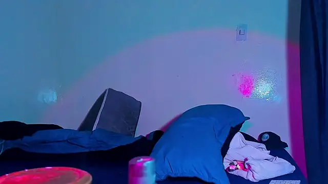 Piggy Eddy online show from 02/28/26, 02:33