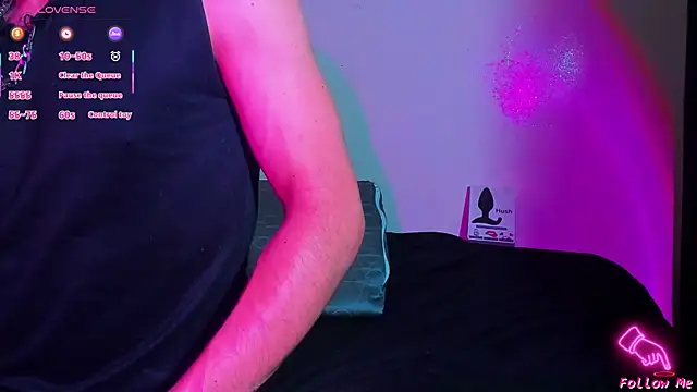 Piggy Eddy online show from 04/14/26, 03:11