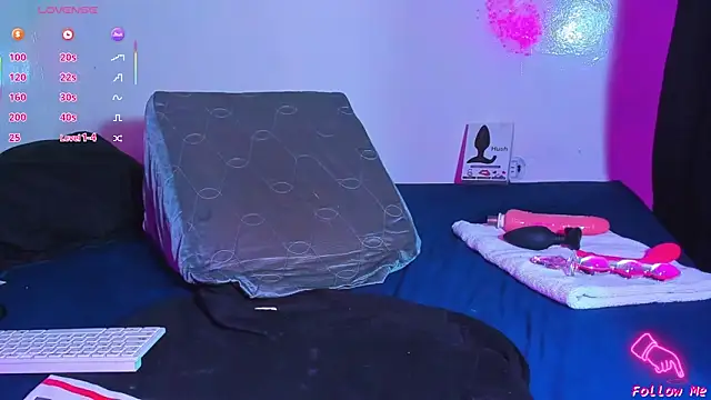 Piggy Eddy online show from 02/10/26, 06:12