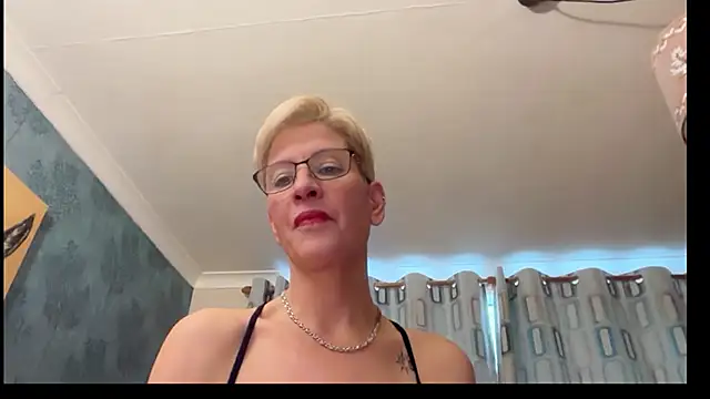 JennyHazel1 online show from 03/09/26, 03:48