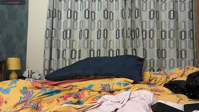 JennyHazel1 online show from 11/16/25, 06:12