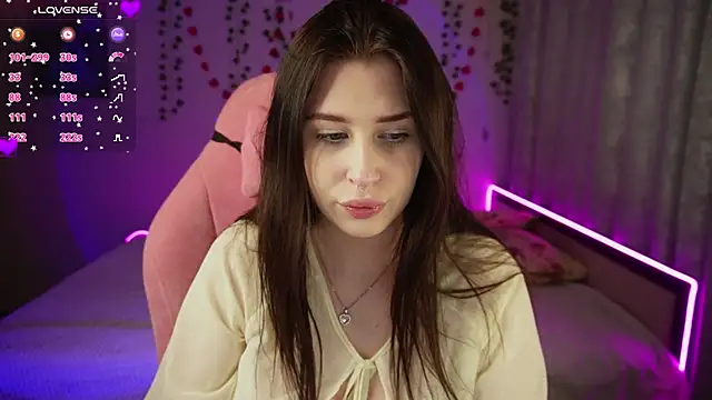 Alice   Rose online show from 04/07/26, 06:43