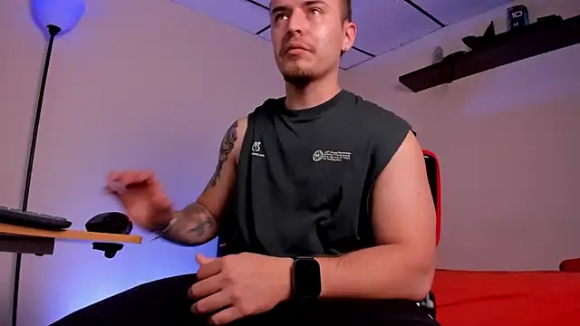 james connor2 online show from 10/11/25, 07:26