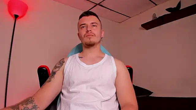 james connor2 online show from 10/26/25, 04:29