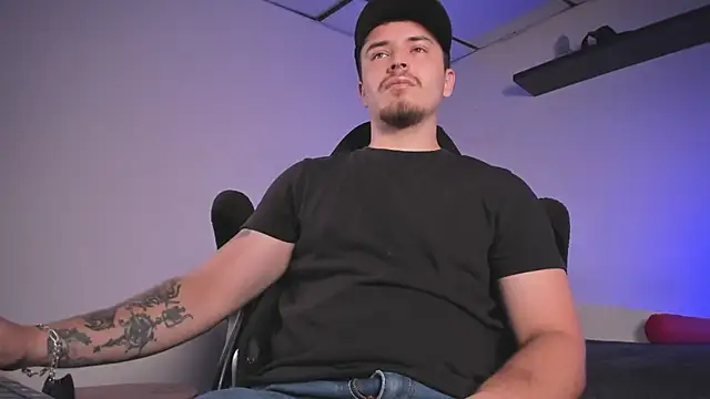 james connor2 online show from 05/30/26, 06:46