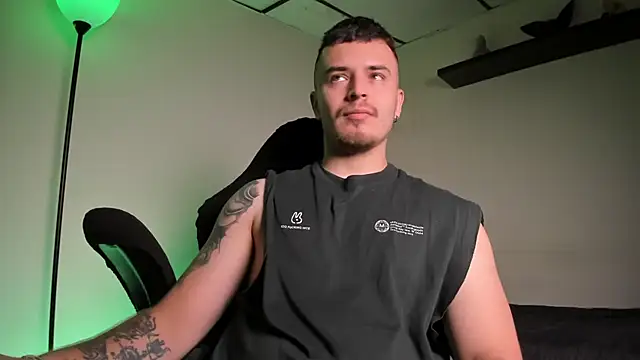 Snapshot of james_connor2 chatting on 02/07/26, 06:49 james connor2 online show from 02/07/26, 06:49