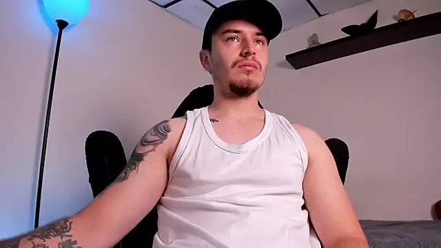 Snapshot of james_connor2 chatting on 02/01/26, 03:21 james connor2 online show from 02/01/26, 03:21