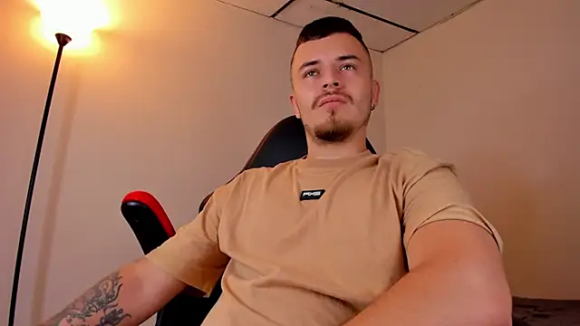 james connor2 online show from 03/14/25, 06:50