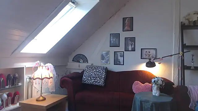 GinaBlonde online show from 05/23/26, 10:36