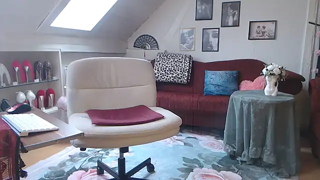 GinaBlonde online show from 03/14/26, 12:44