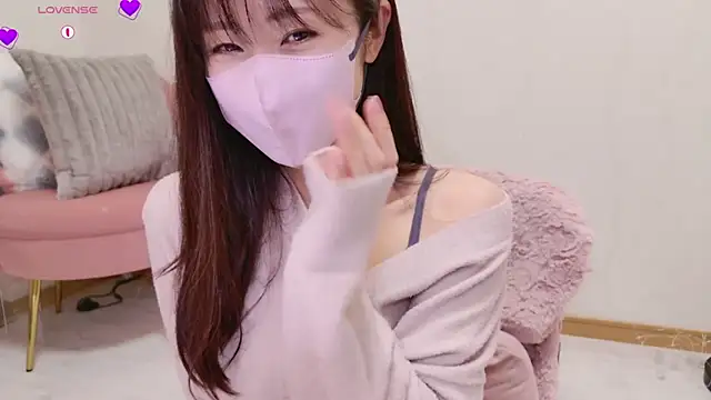 meg 0901 online show from 03/19/25, 08:34