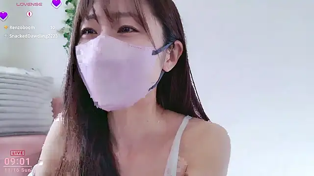 meg 0901 online show from 11/16/25, 12:04