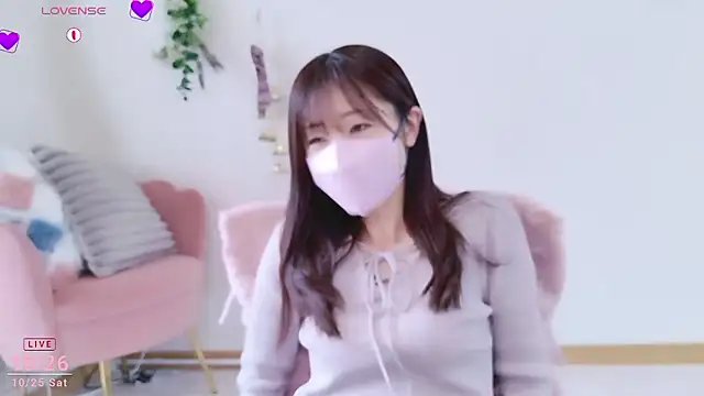 meg 0901 online show from 10/25/25, 01:27