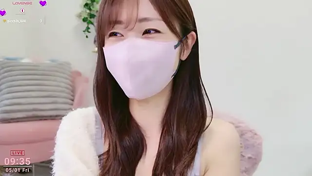 meg 0901 online show from 05/01/26, 12:37