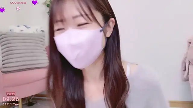 meg 0901 online show from 11/11/25, 12:27