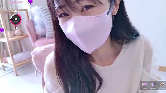 meg 0901 online show from 02/27/25, 02:35