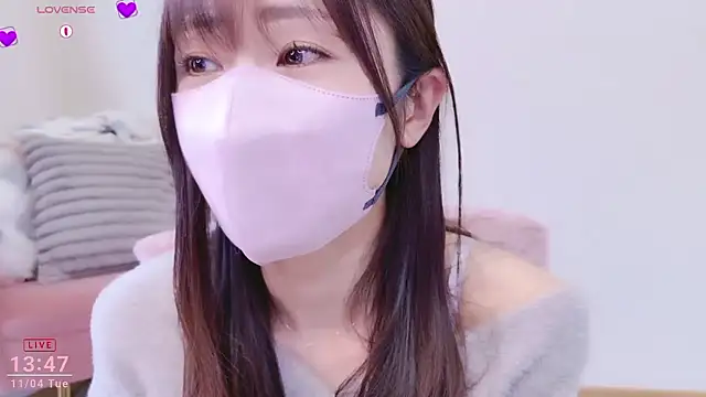 meg 0901 online show from 11/04/25, 04:49