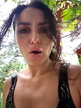 Izabella Bella online show from 11/05/25, 07:55