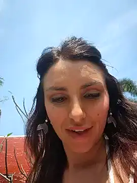 Snapshot of Izabella_Bella chatting on 01/30/25, 05:30 Izabella Bella online show from 01/30/25, 05:30
