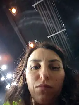 Izabella Bella online show from 04/18/26, 12:51