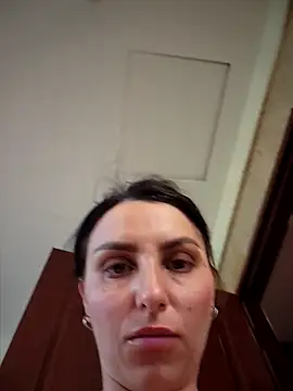 Izabella Bella online show from 02/07/26, 08:00