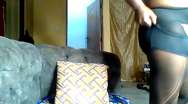Snapshot of Chiky_Nurse chatting on 02/12/25, 06:30 Chiky Nurse online show from 02/12/25, 06:30