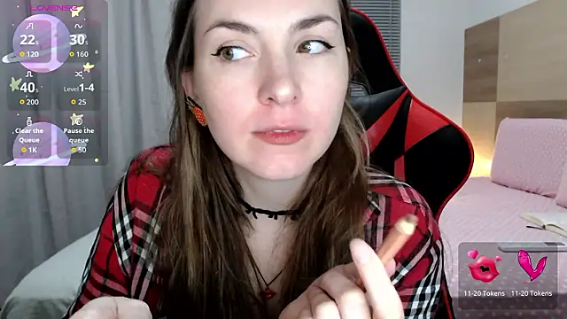 Snapshot of Naughty_Annn chatting on 02/01/26, 02:32 Naughty Annn online show from 02/01/26, 02:32