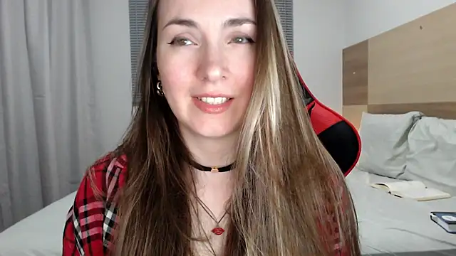 Naughty Annn online show from 12/15/25, 01:44