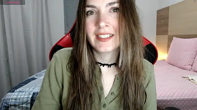 Snapshot of Naughty_Annn chatting on 06/19/26, 03:34 Naughty Annn online show from 06/19/26, 03:34