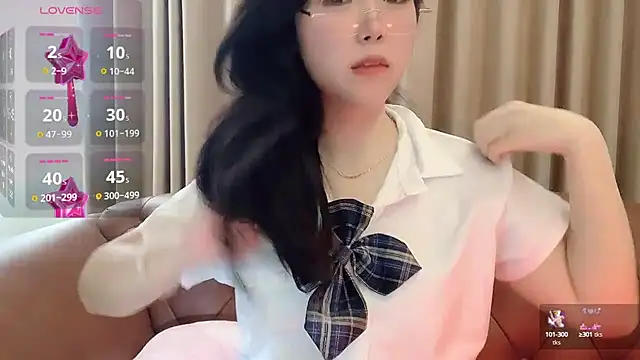NickiBloom online show from 02/17/25, 03:15