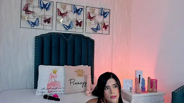 samara warren online show from 10/21/25, 11:53