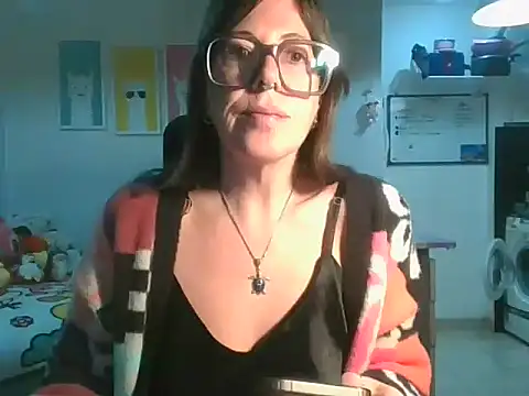 Snapshot of Calentandote chatting on 05/13/26, 08:54 Calentandote online show from 05/13/26, 08:54