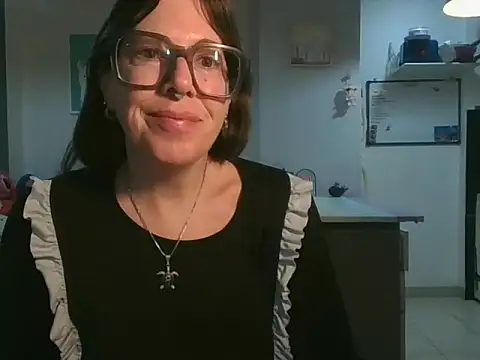 Snapshot of Calentandote chatting on 06/11/26, 08:44 Calentandote online show from 06/11/26, 08:44