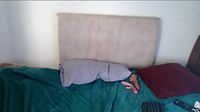 gatitaa777 online show from 03/31/26, 01:02