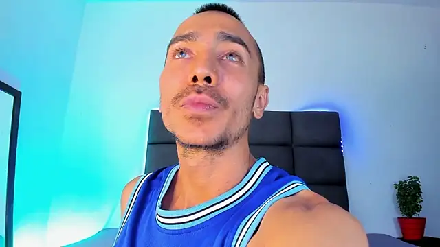 steven hott8 online show from 11/02/25, 06:46