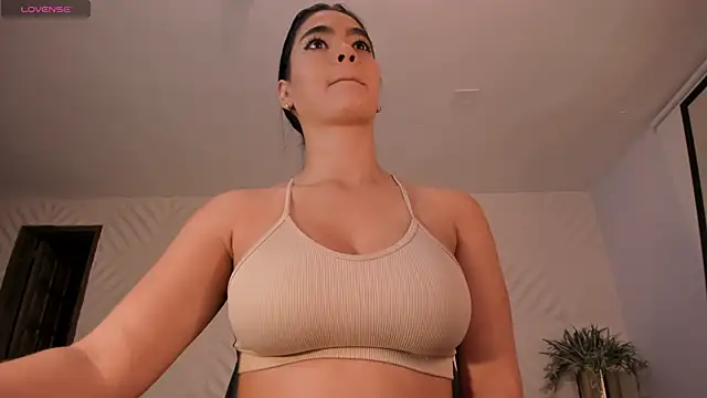 NatyFerrer  online show from 03/12/25, 10:16