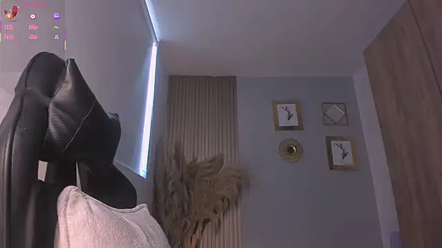 NatyFerrer  online show from 02/05/26, 01:40