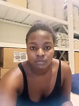 Snapshot of Yours_faithfully1 chatting on 12/01/25, 04:41 Yours faithfully1 online show from 12/01/25, 04:41